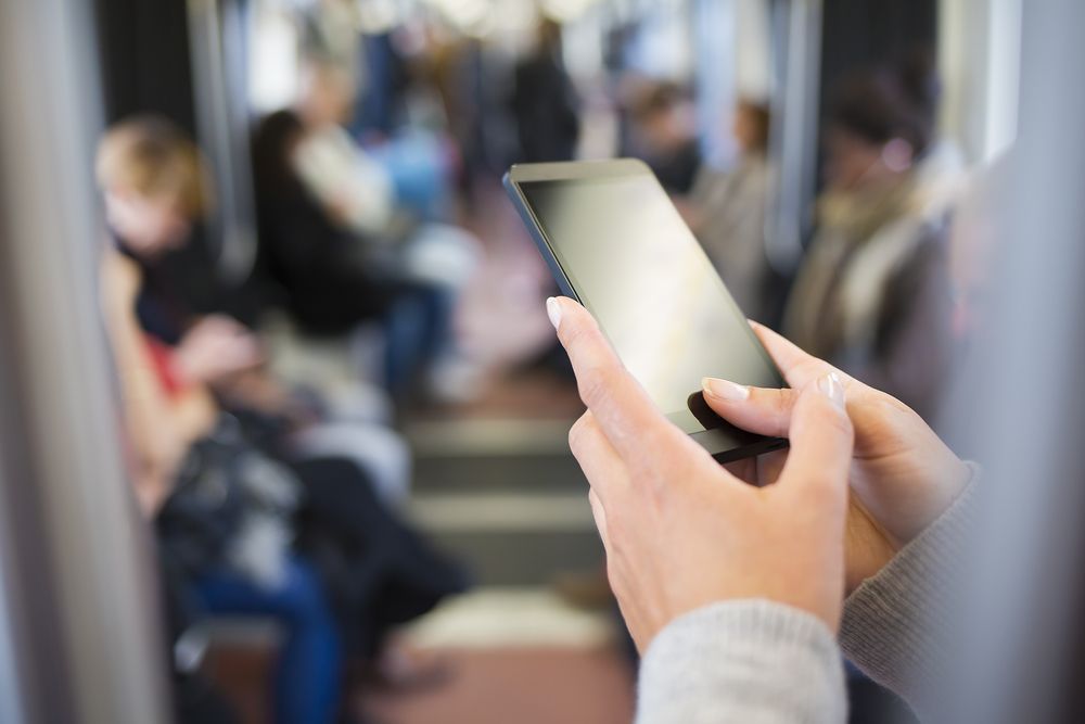 cellphonesubway