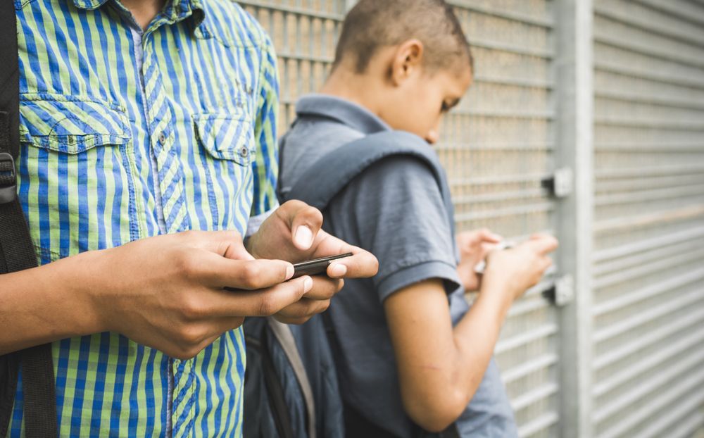 kidswithcellphones